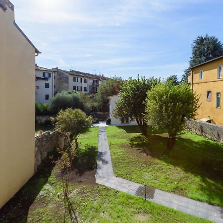 Heart Of Lucca Style Whitin The Walls Экстерьер фото